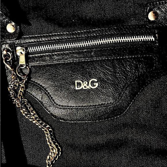 Vintage Dolce & Gabbana Black & Silver Rivet Shoulder Bag - Picture 3 of 3